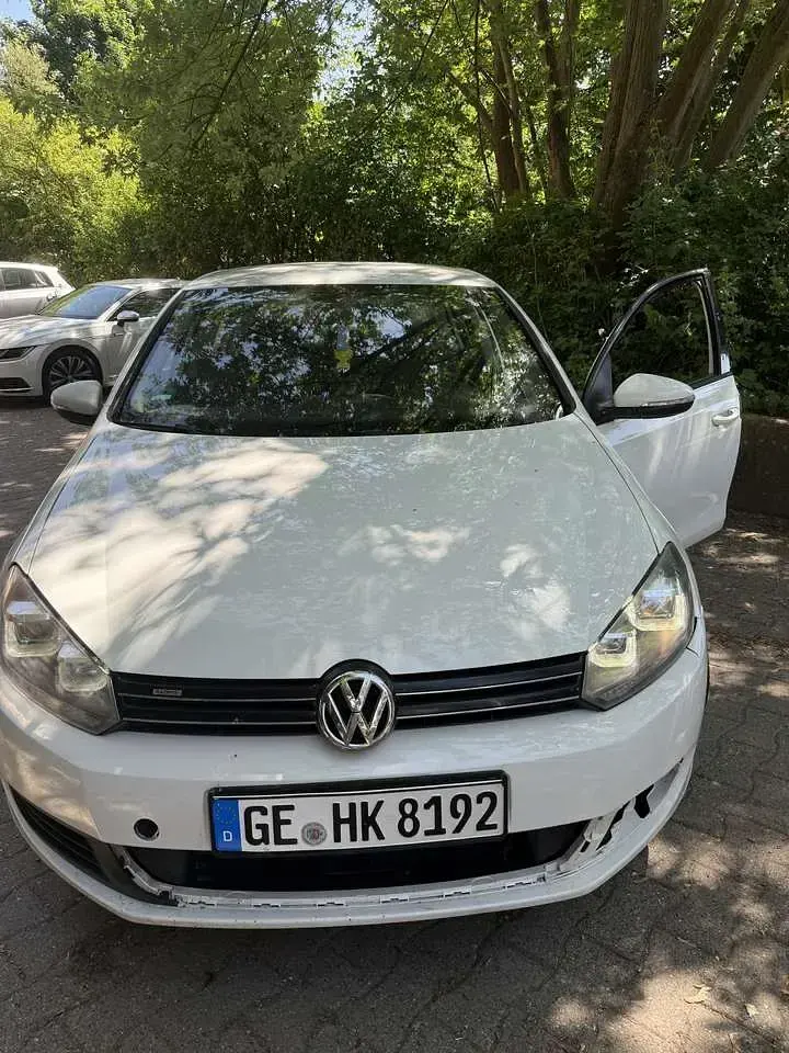 Gebraucht VW Golf VI 140 PS (102 kW) 2011 Kleinwagen