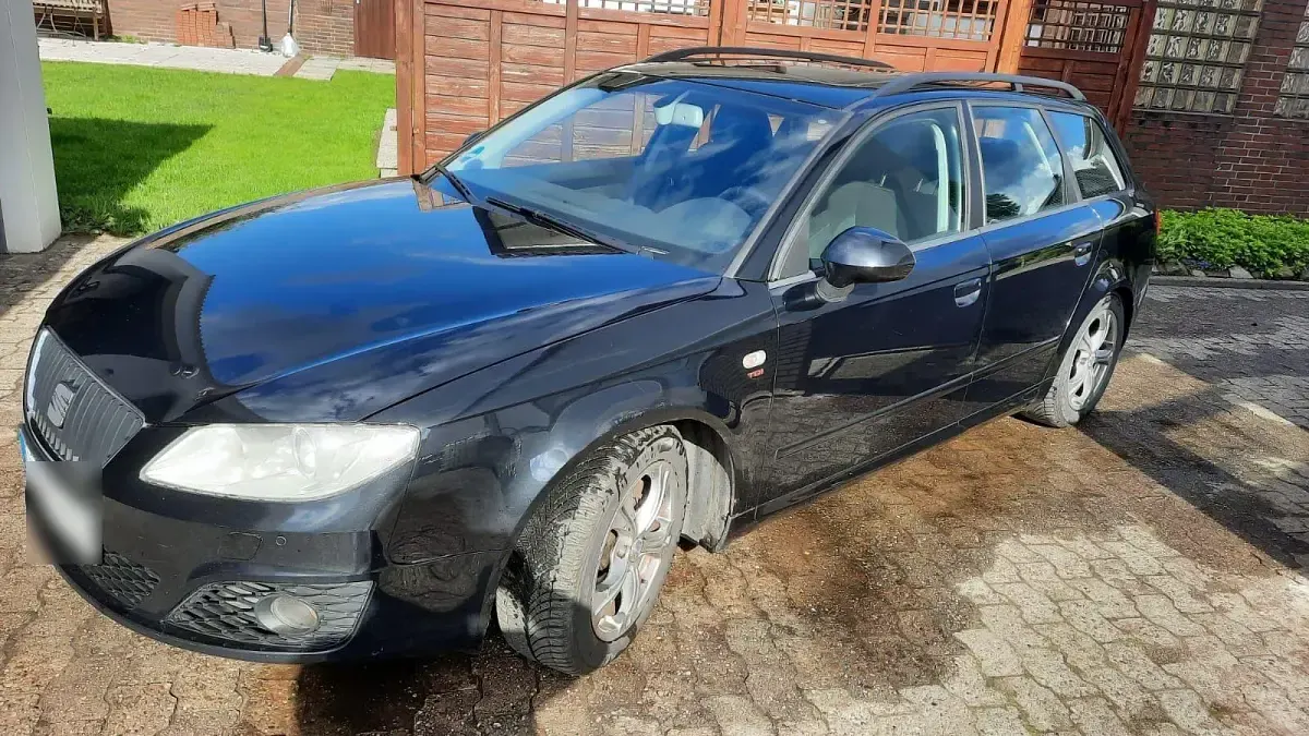 Gebraucht Seat Exeo 170 PS (125 kW) 2011 Schwarz Kombi
