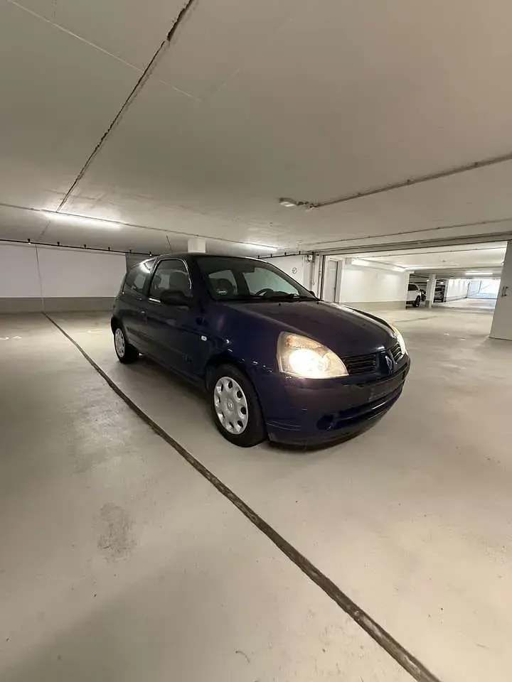 Occasion Renault Clio II Campus 58 ch (42 kW) 2006 Bleue Berline