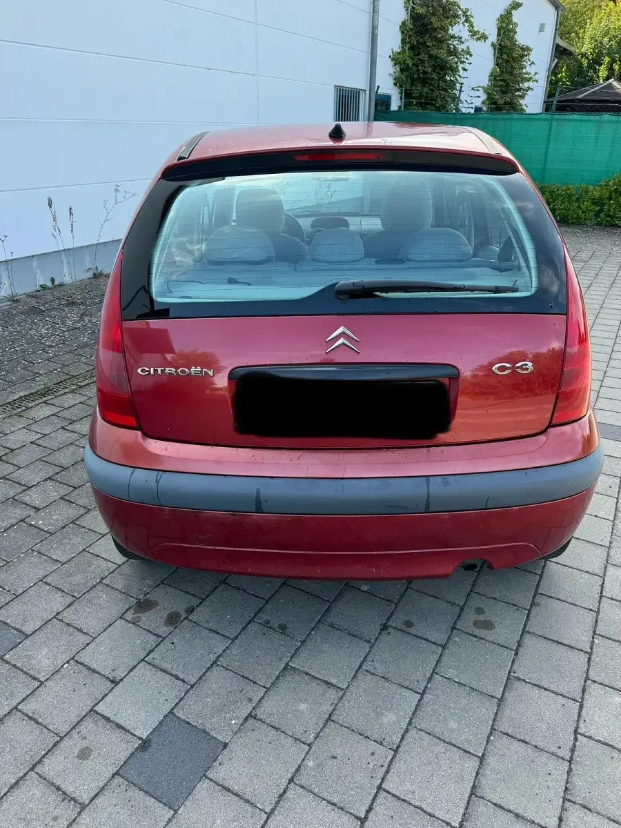 Used Citroën C3 75 HP (55 kW) 2002 Red Hatchback