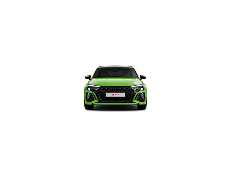 Gebraucht Audi RS3 Ambiente 400 PS (294 kW) 2022 Kyalamigrün Limousine