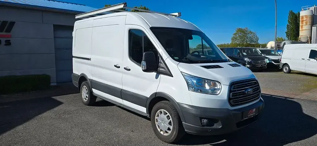 Używany Ford Transit Trend 131 KM (96 kW) 2019 Biały Minivan