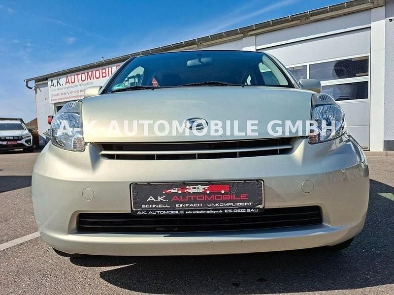 Gebraucht Daihatsu Sirion 87 PS (63 kW) 2007 Silber Kleinwagen
