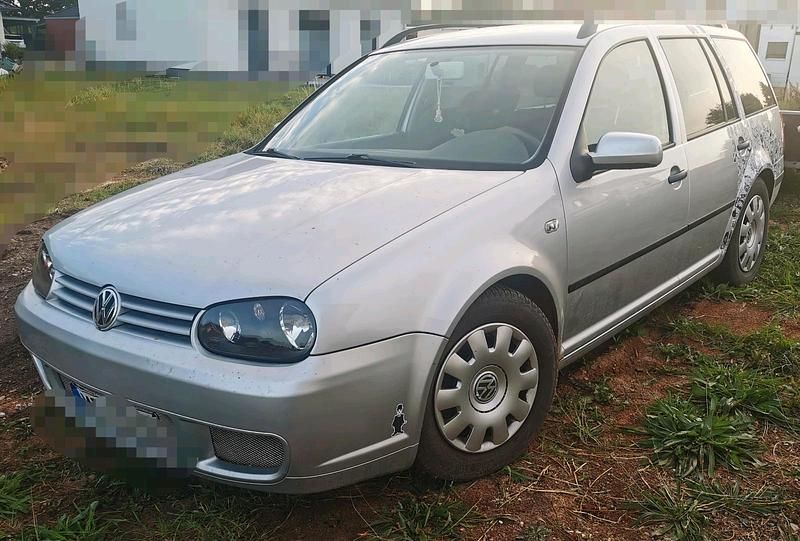 Silber Gebraucht 2003 VW Golf IV Kombi | 500 € (Superpreis) - Bild 1/4