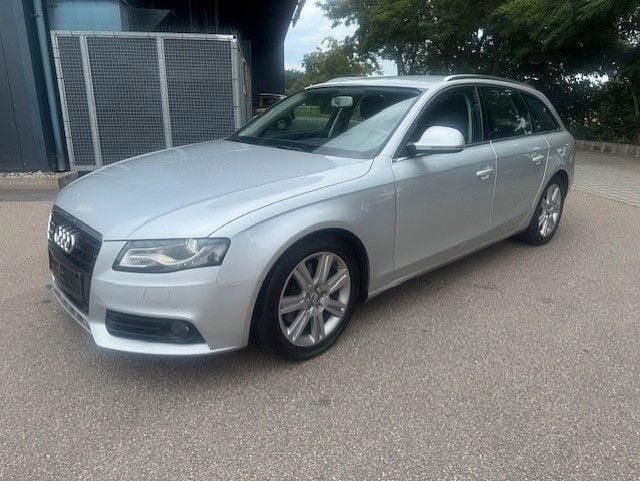 Silber Gebraucht 2008 Audi A4 Ambiente Kombi | 8.999 € (Fairer Preis) - Bild 1/4