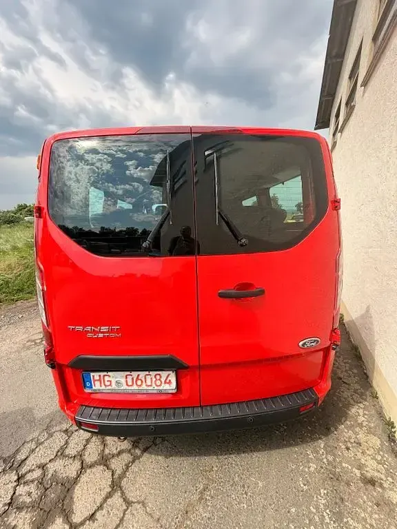 Gebraucht Ford Transit Custom Trend 105 PS (77 kW) 2018 Rot Van / Kleinbus