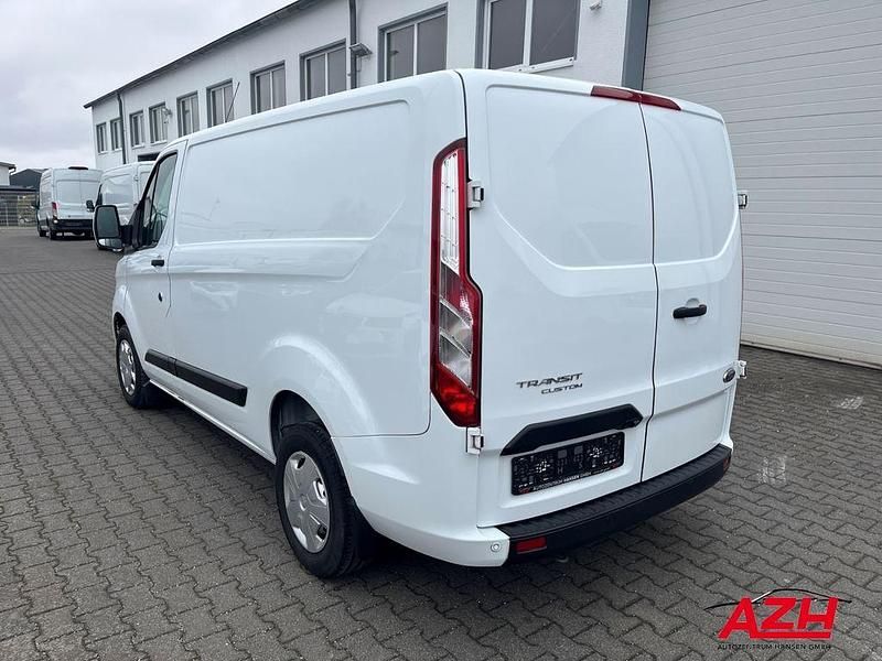 Gebraucht Ford Transit Custom Trend 107 PS (78 kW) 2021 Frozen white Van / Kleinbus