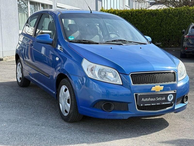 Gebraucht Chevrolet Aveo SE 101 PS (74 kW) 2009 Blau Kleinwagen
