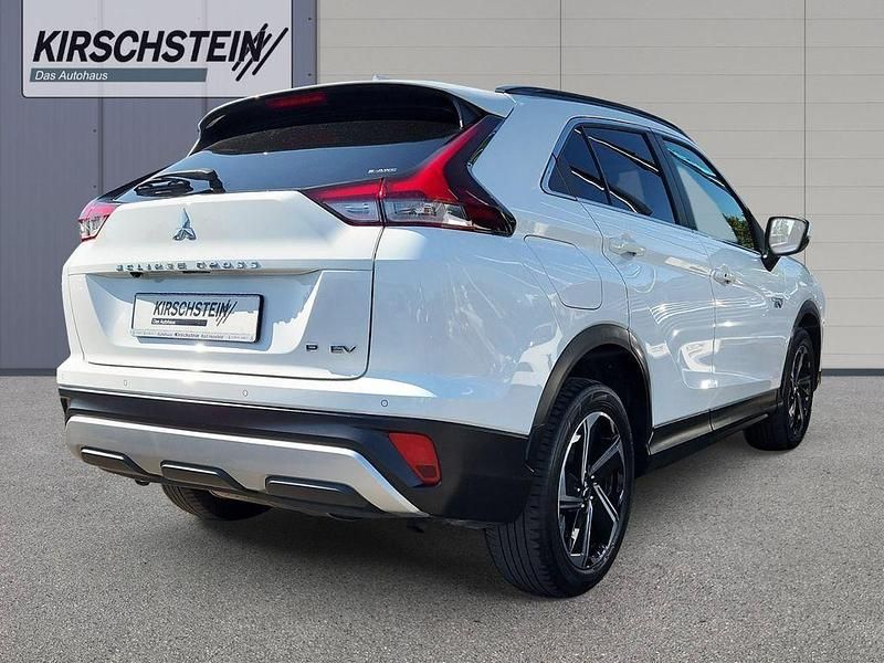 Gebraucht Mitsubishi Eclipse Cross Plus 188 PS (138 kW) 2022 Weiß SUV