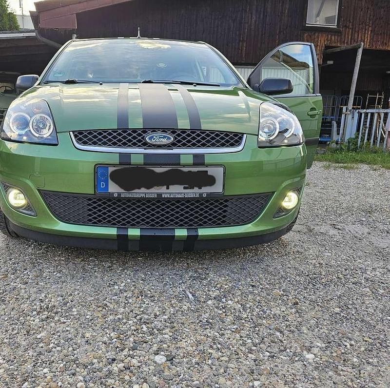 Gebraucht 2008 Ford Fiesta Ambiente Kleinwagen | 4.000 € - Bild 1/4