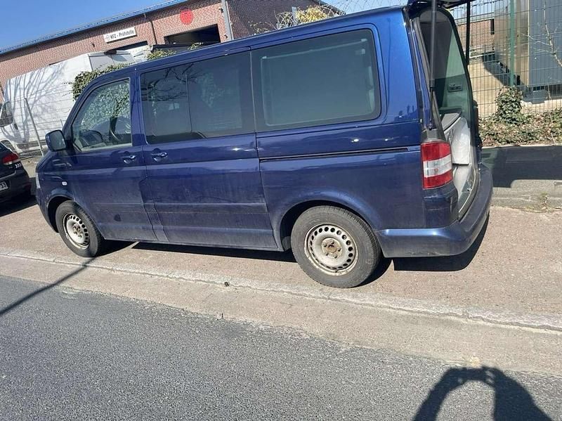 Gebraucht VW Multivan Comfortline 174 PS (127 kW) 2005 Blau Van