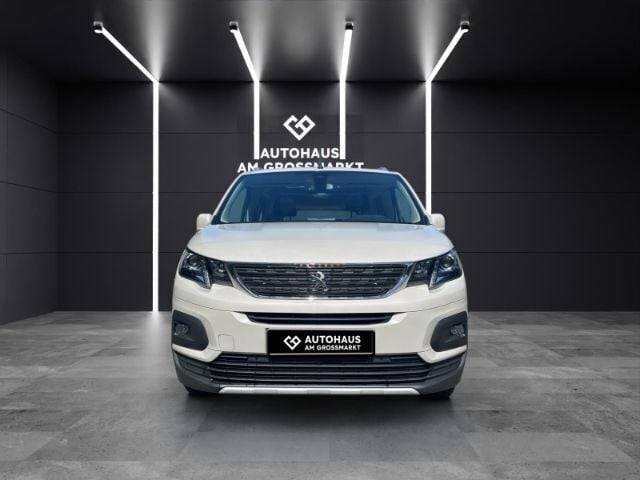 Grau Gebraucht 2019 Peugeot Rifter Allure Van / Kleinbus | 17.990 € (Fairer Preis) - Bild 1/4