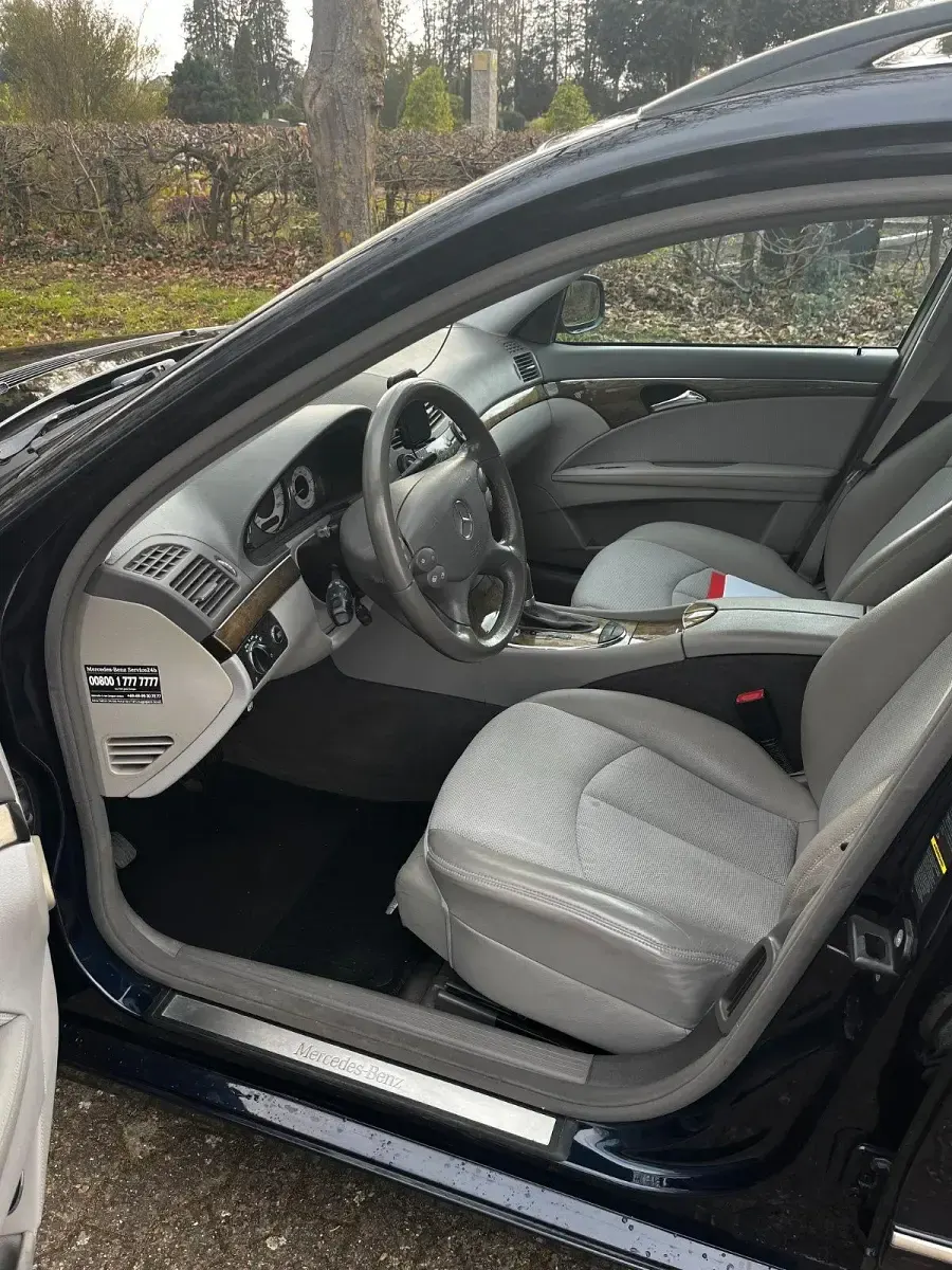 Gebraucht Mercedes E280 Avantgarde 231 PS (169 kW) 2007 Blau Kombi