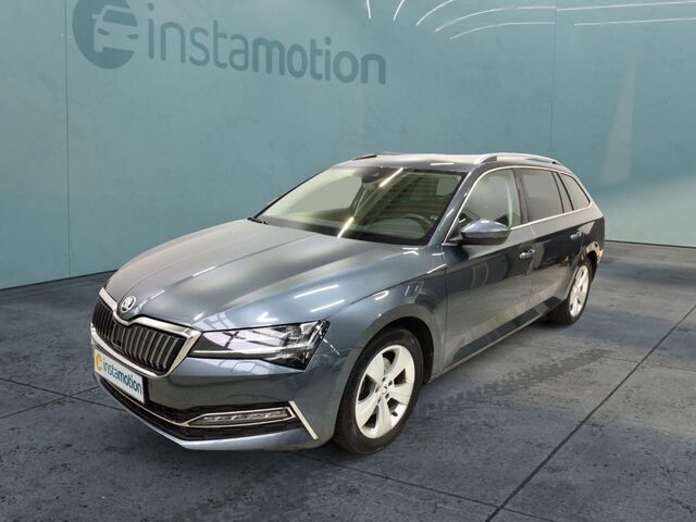 Grau Gebraucht 2020 Skoda Superb Kombi | 25.980 € (Etwas zu teuer) - Bild 1/2