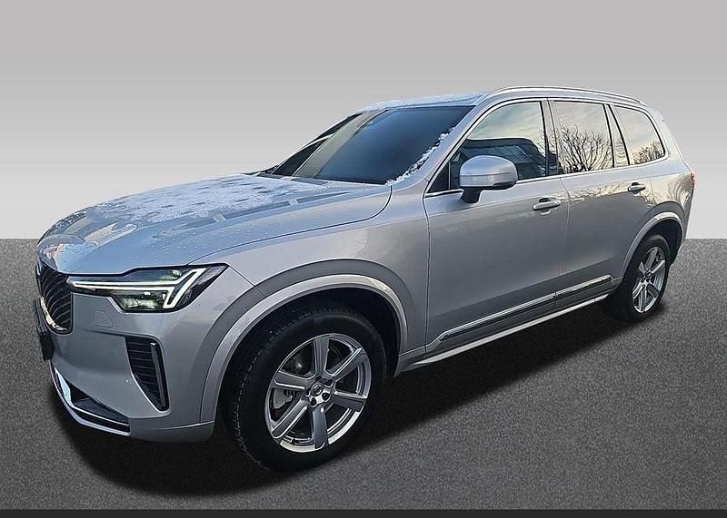 Silber Gebraucht 2025 Volvo XC90 Plus SUV | 63.500 € (Teuer) - Bild 1/4