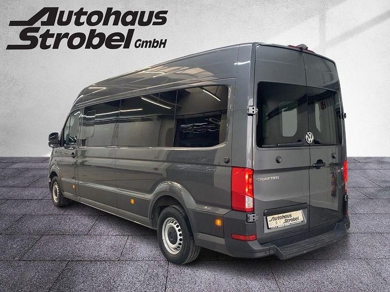 Gebraucht VW Crafter 177 PS (130 kW) 2021 Indiumgrau metallic Van