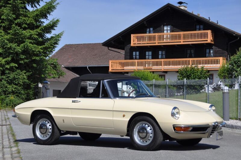 Beige Gebraucht 1967 Alfa Romeo Spider Cabrio | 78.500 € - Bild 1/4