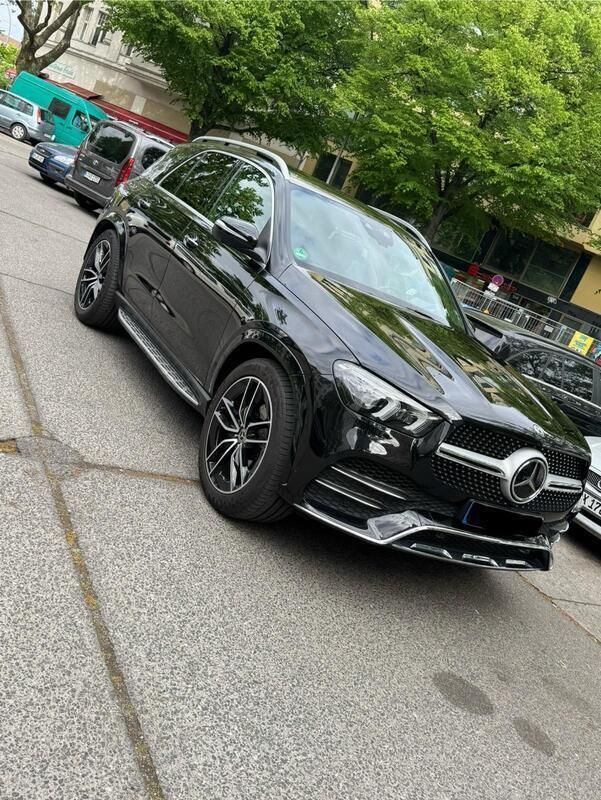 Schwarz Gebraucht 2020 Mercedes GLE350 AMG SUV | 60.000 € (Fairer Preis) - Bild 1/4