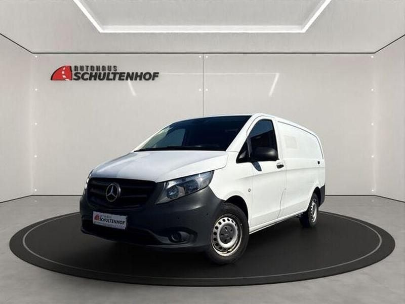 Gebraucht Mercedes Vito 114 PS (83 kW) 2015 Weiß Van
