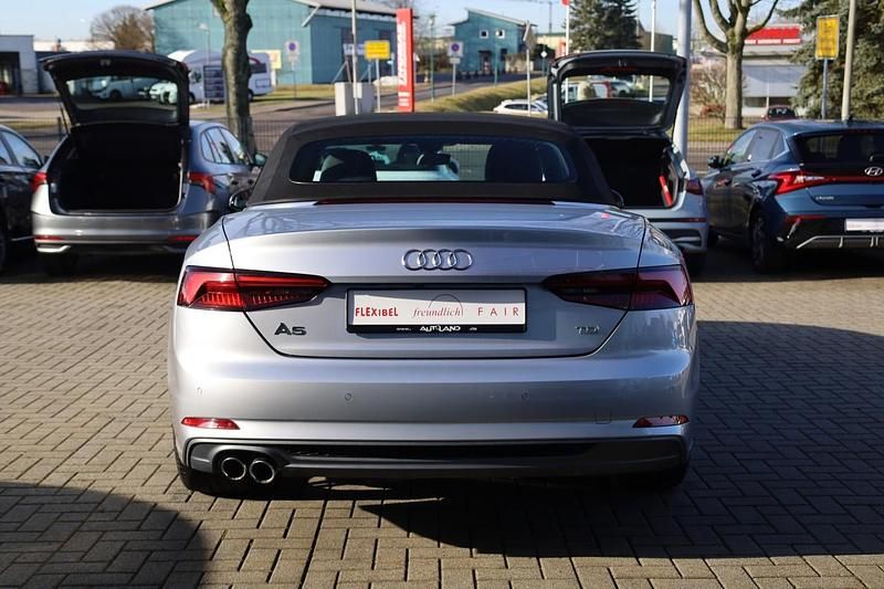 Gebraucht Audi A5 S-Line 190 PS (139 kW) 2018 Silber Coupé