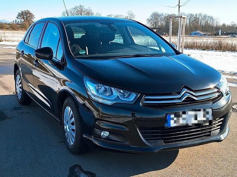 Gebraucht Citroën C4 SELECTION 131 PS (96 kW) 2018 Schwarz Limousine