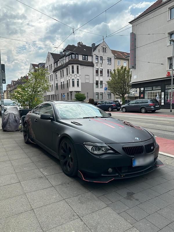 Beige Gebraucht 2005 BMW 645 Coupé | 13.000 € (Teuer) - Bild 1/4