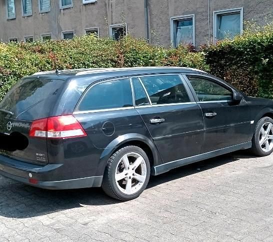 Gebraucht Opel Vectra 2008 Schwarz Kombi