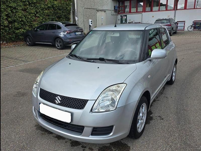 Gebraucht Suzuki Swift 92 PS (67 kW) 2009 Silber Kleinwagen