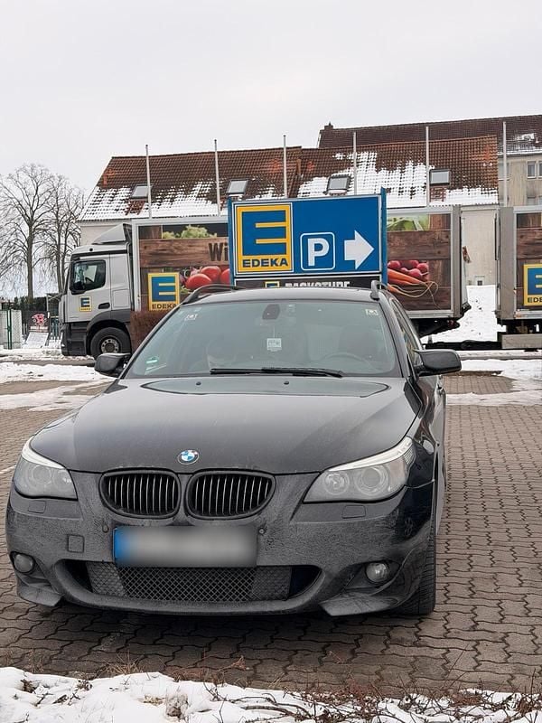 Schwarz Gebraucht 2006 BMW 530 M Sport Kombi | 5.250 € (Superpreis) - Bild 1/4