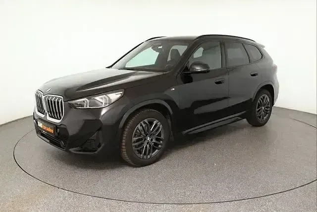 Gebraucht BMW X1 M Sport 211 PS (155 kW) 2023 Grün SUV