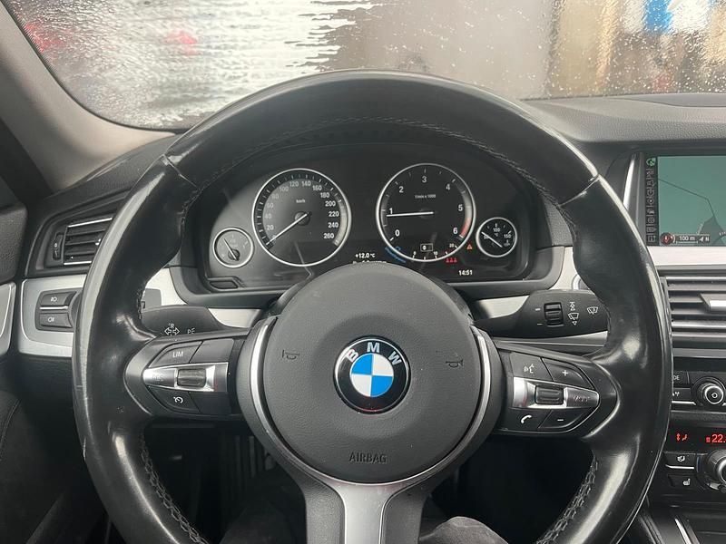 Gebraucht BMW 520 196 PS (144 kW) 2017 Schwarz Kombi