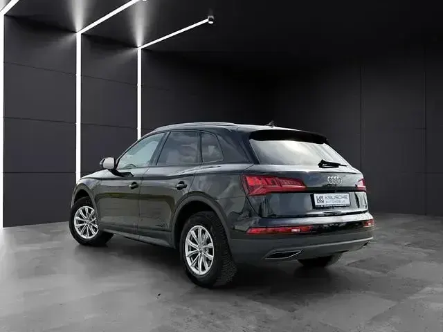 Gebraucht Audi Q5 Comfort 190 PS (139 kW) 2019 Schwarz SUV