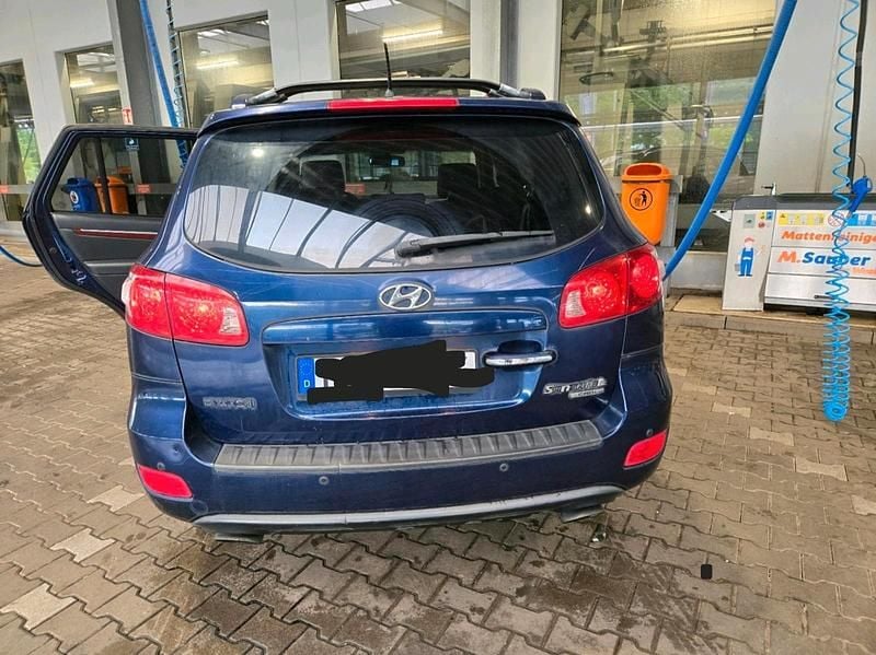 Blau Gebraucht 2006 Hyundai Santa Fe SUV | 5.999 € (Fairer Preis) - Bild 1/4