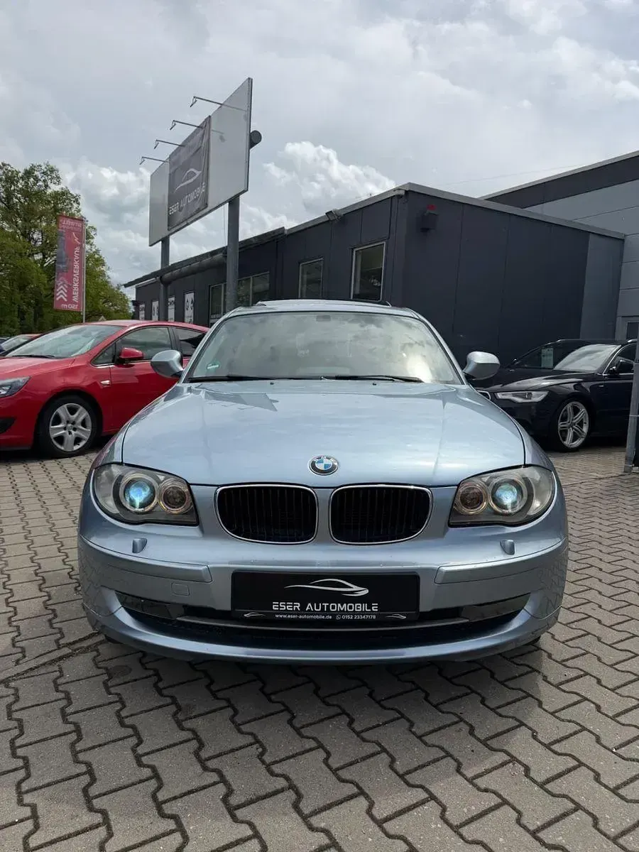 Gebraucht BMW 120 Sport Line 177 PS (130 kW) 2010 Blau Kleinwagen