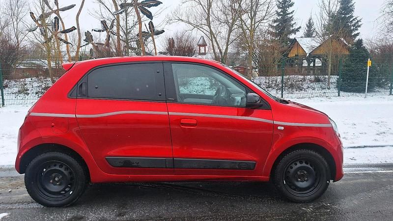 Gebraucht Renault Twingo 70 PS (51 kW) 2018 Rot Kleinwagen