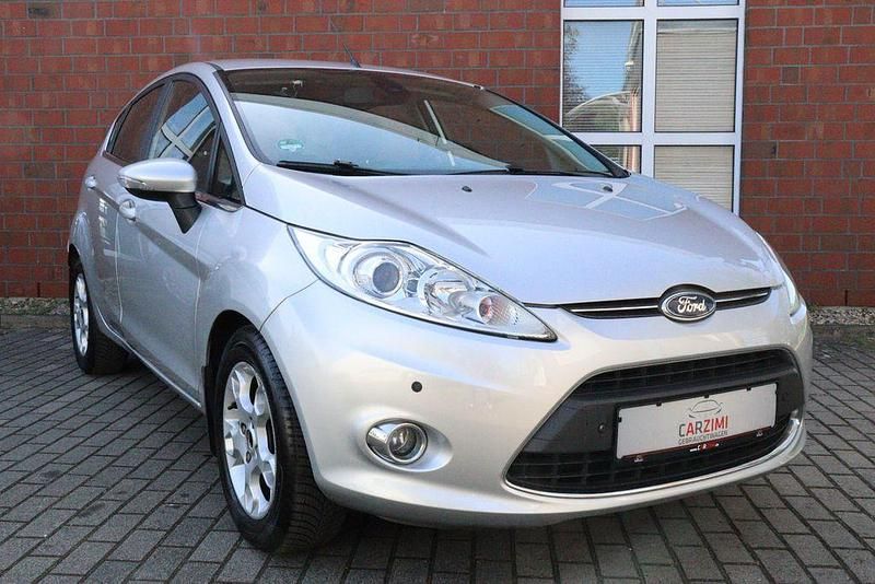 Brugt Ford Fiesta Titanium 97 HK (71 kW) 2012 Sølv Sedan