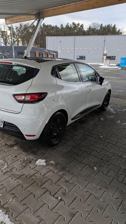 Gebraucht Renault Clio IV Bose Edition 118 PS (86 kW) 2017 Weiß Limousine