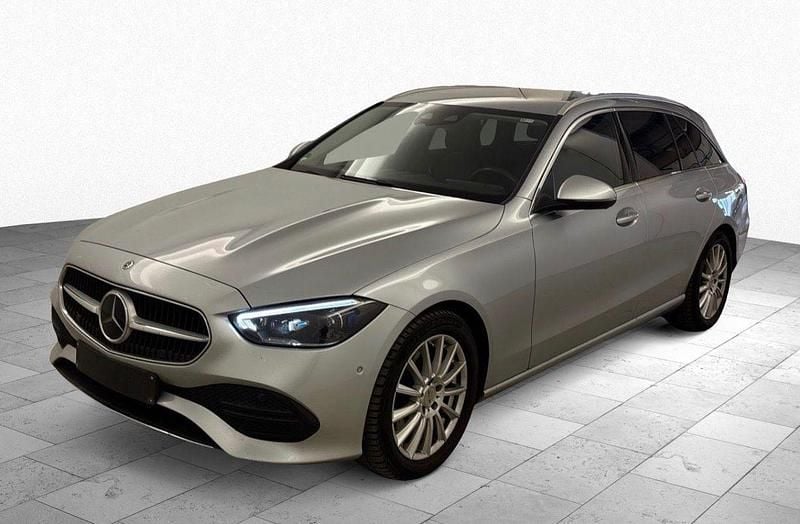 Silber Gebraucht 2022 Mercedes C220 Avantgarde Kombi | 21.990 € (Superpreis) - Bild 1/4