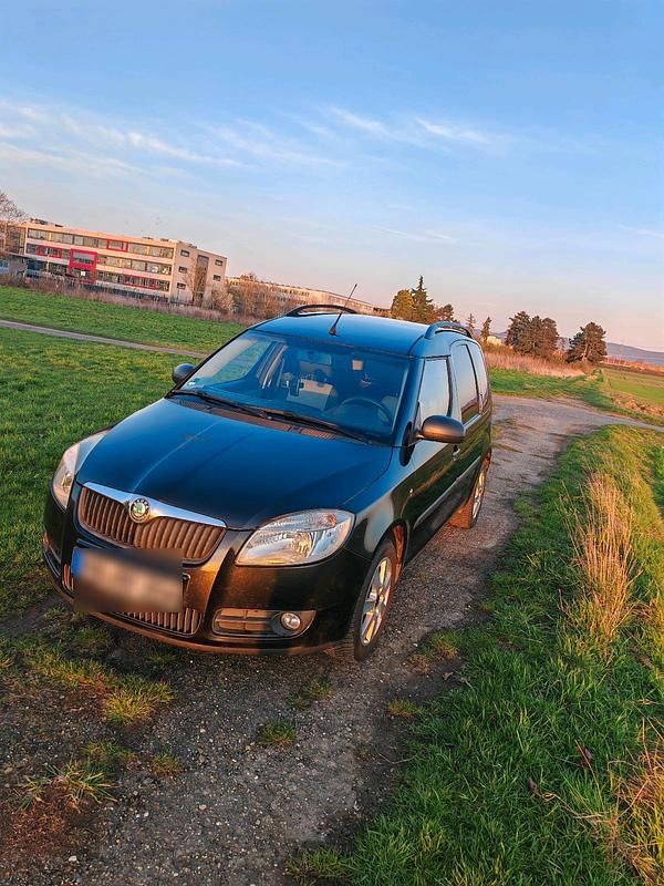 Gebraucht Skoda Roomster 70 PS (51 kW) 2009 Schwarz Van / Kleinbus