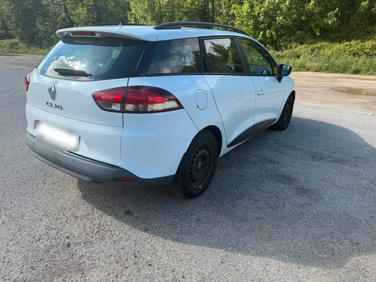 Gebraucht Renault Clio GrandTour 73 PS (53 kW) 2013 Weiß Kombi