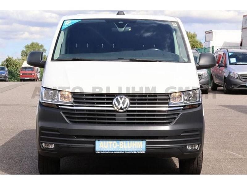 Gebraucht VW T6.1 150 PS (110 kW) 2021 Candyweiß Van