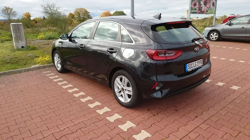 Occasion Kia Ceed Vision 140 ch (102 kW) 2018 Noir Citadine