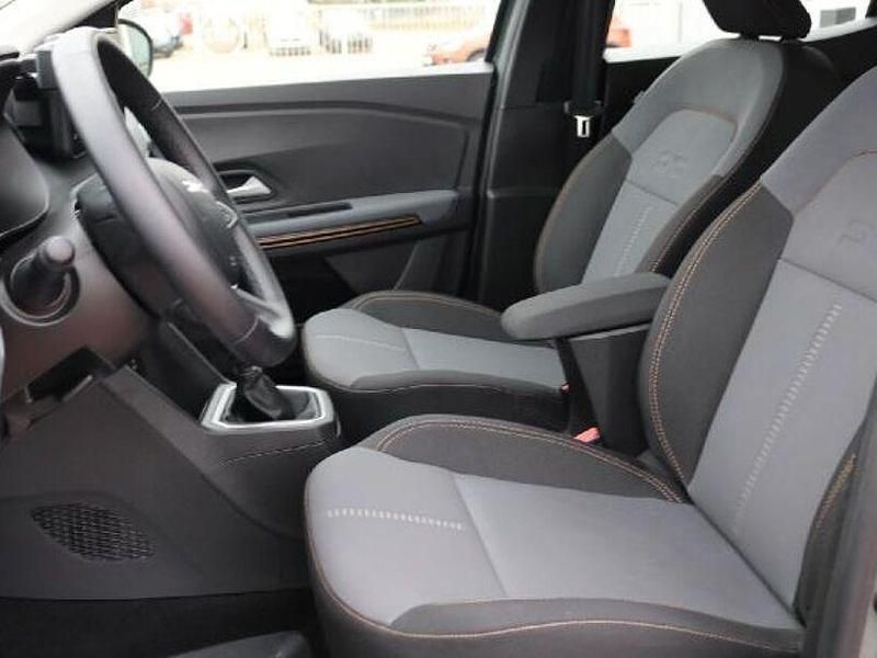 Gebraucht Dacia Sandero Expression 110 PS (80 kW) 2024 Orange Kleinwagen