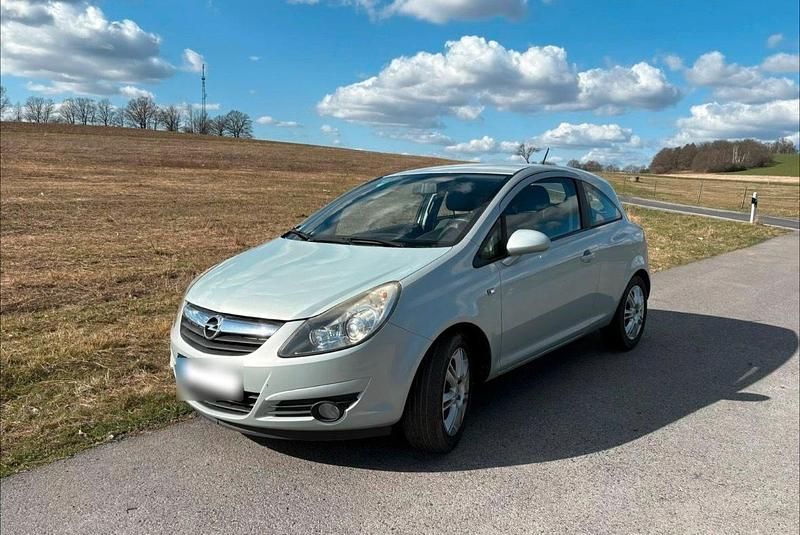 Gebraucht Opel Corsa 75 PS (55 kW) 2009 Silber Kleinwagen