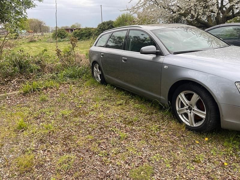 Używany Audi A6 245 KM (180 kW) 2007 Szary Kombi