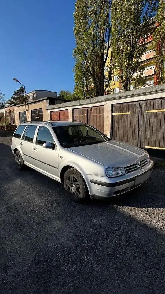 Gebraucht VW Golf IV Comfortline 101 PS (74 kW) 2005 Silber Kombi