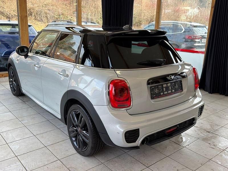 Gebraucht Mini Cooper 136 PS (100 kW) 2018 Silber Kleinwagen