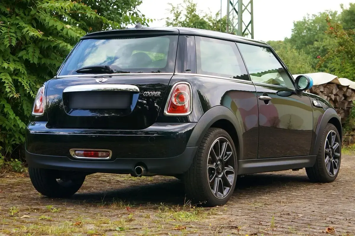 Brugt Mini Cooper 130 HK (95 kW) 2012 Sort Hatchback