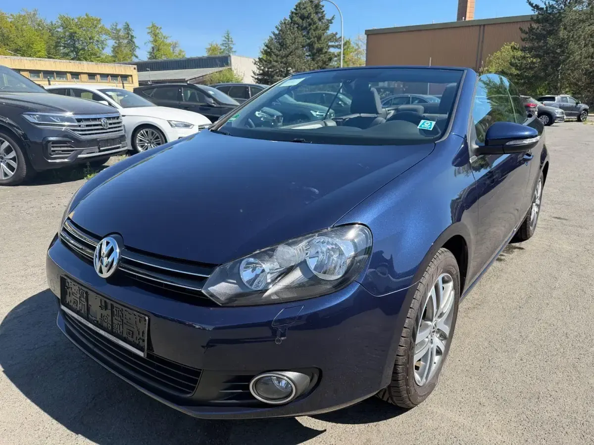 Usata VW Golf 105 CV (77 kW) 2011 Blu Cabrio
