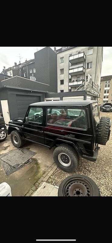 Gebraucht Mercedes G300 1982 Schwarz SUV